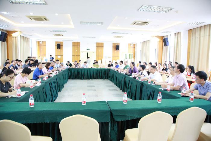 交流座談現(xiàn)場